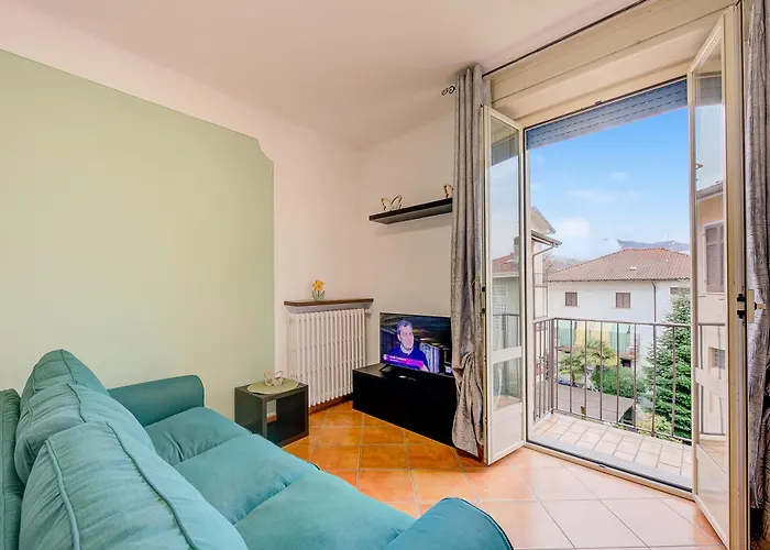 Riccardo House 1 Min From - Happy