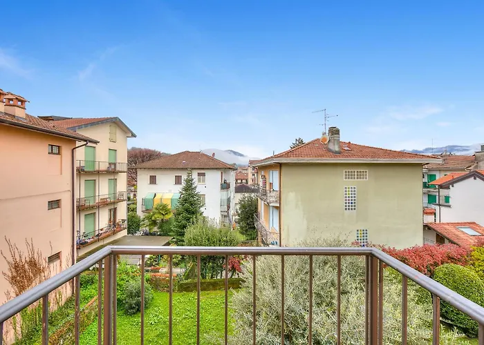 Riccardo House 1 Min From - Happy