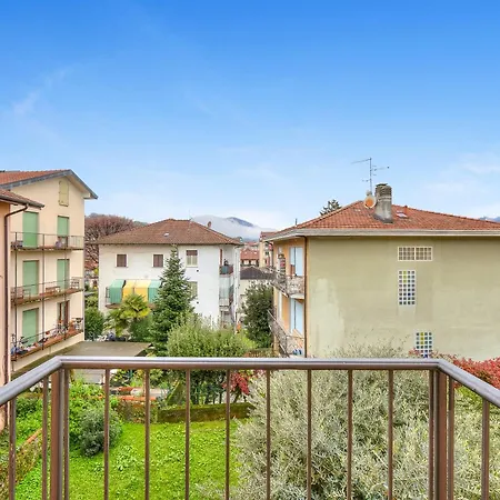 Riccardo House 1 Min From - Happy